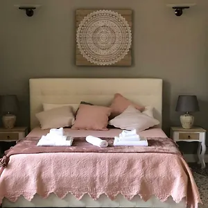  Casa de hóspedes Monti Luxury