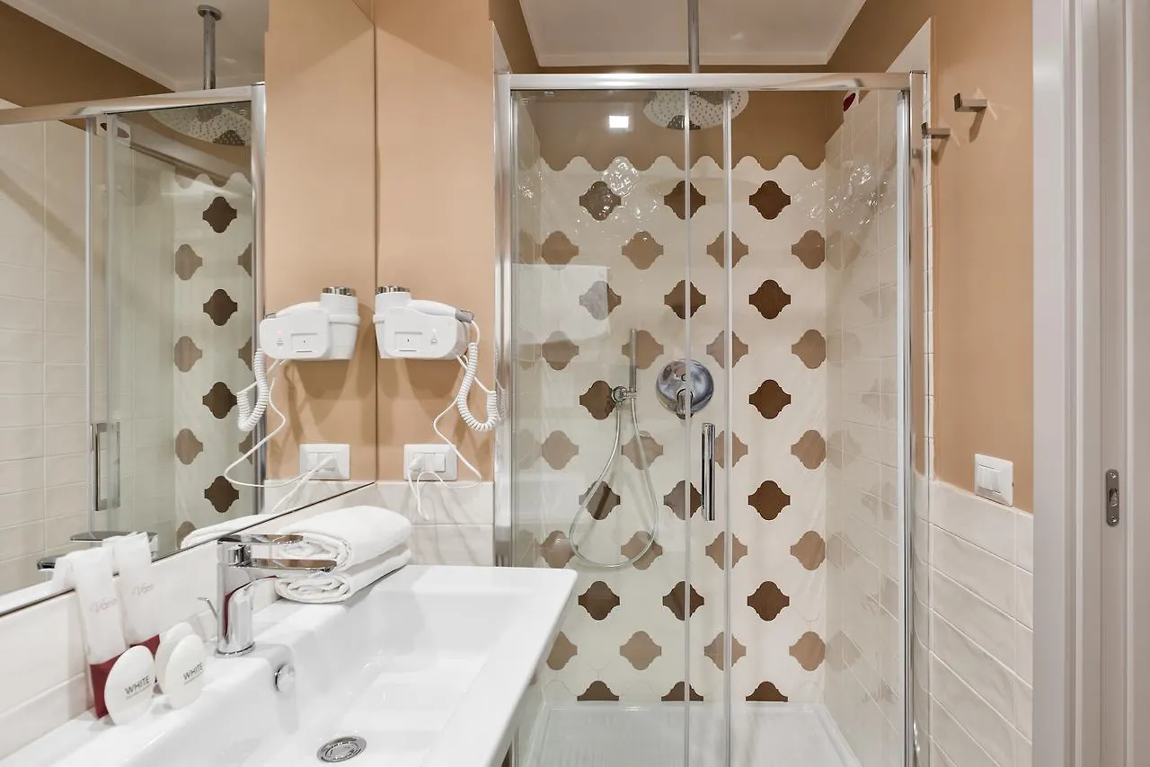 Reginella Suites Rome 2*,  Italy